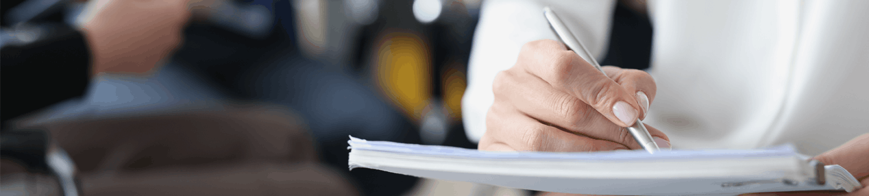 image représentant un bureau avec des outils de travail pour représenter la déclaration d'activité des organismes de formation